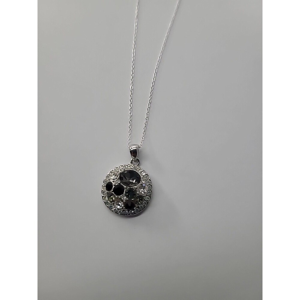 Vintage Silver Tone Black Clear Crystal Circular Pendant Chain Necklace 18 In - Picture 5 of 11